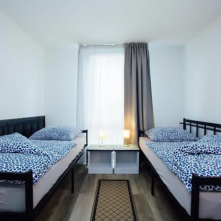 Magnet Boardinghouse Шкойдиц